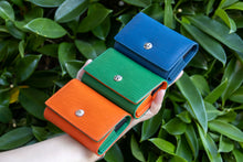 Load image into Gallery viewer, Essential Oil Pouch with Silver Brooch (Genuine Leather)