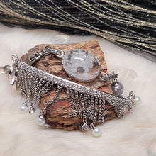 Load image into Gallery viewer, 0937 白兔毛團團S925純銀設計款手鏈
