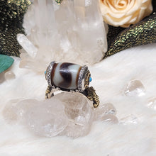 Load image into Gallery viewer, 1154 牙牙天珠戒指
