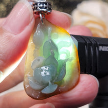 Load image into Gallery viewer, 1055 綠翡紅翡半山水S925純銀吊墜
