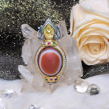 Load image into Gallery viewer, 1059 紅肉羊板眼天眼天珠藥師佛吊墜
