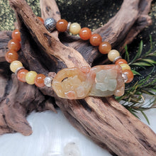 Load image into Gallery viewer, 1203 A貨翡翠三彩鏤空雕刻花牌手串
