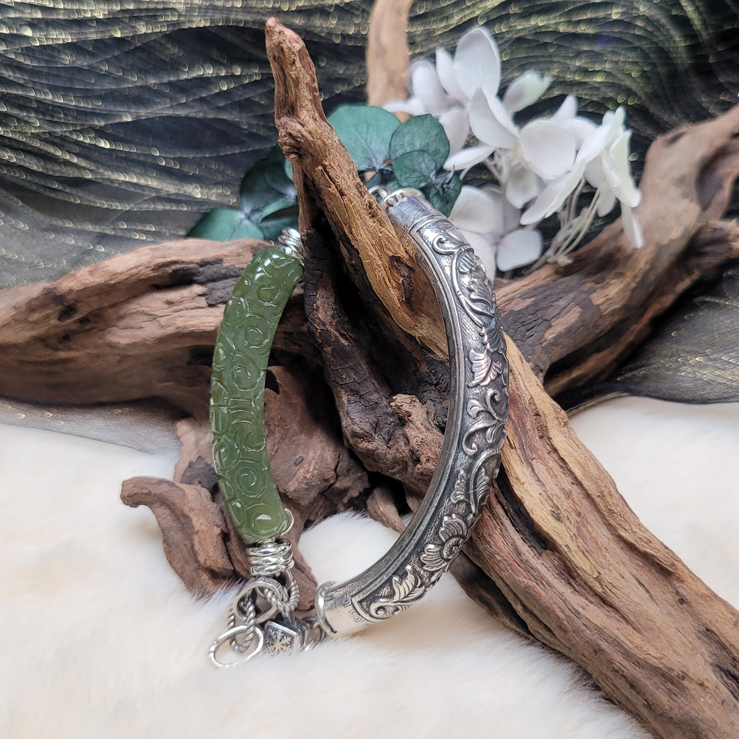 1240 A貨翡翠秋香绿銀半镯手鏈