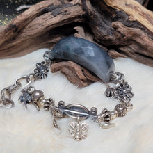 Load image into Gallery viewer, 0624 緬甸A貨切面烏雞翡翠牌925銀手鏈
