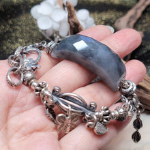 Load image into Gallery viewer, 0624 緬甸A貨切面烏雞翡翠牌925銀手鏈
