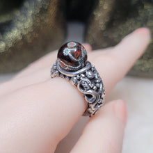 Load image into Gallery viewer, 1177 血珀鑲嵌珠重工設計戒指
