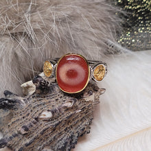 Load image into Gallery viewer, 1146 紅肉一眼黃財神戒指
