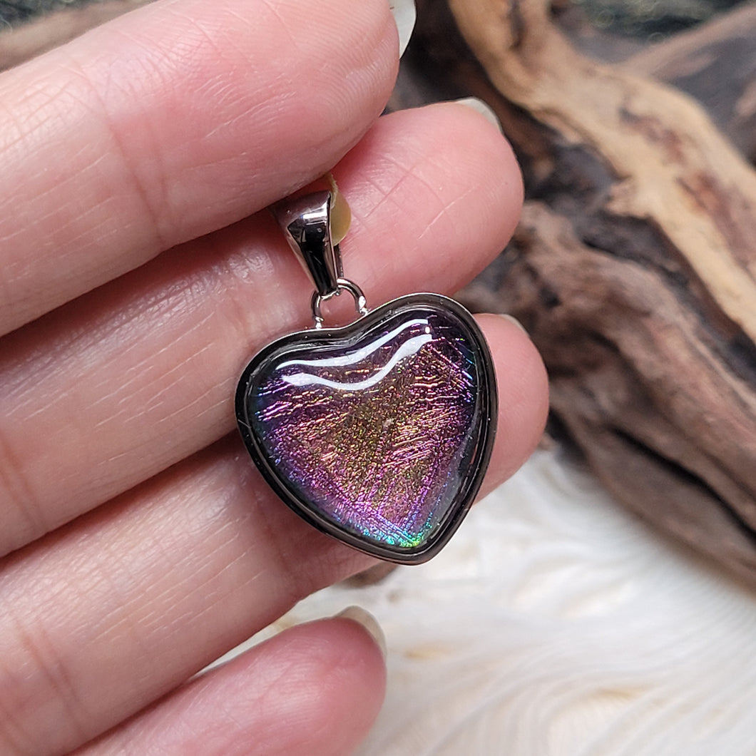 1131 幻彩天鐵橄欖隕石吊墜