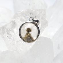 Load image into Gallery viewer, 0518 綠色炸花發晶S925純銀吊墜
