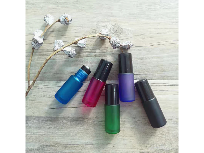 Frosted Glass Rollerball Bottle for Essential Oils (5ml)