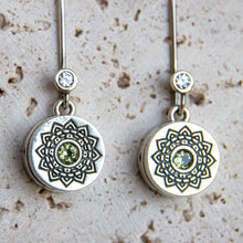 Load image into Gallery viewer, Diffuser Charm Earrings - Infinity of Flowers
